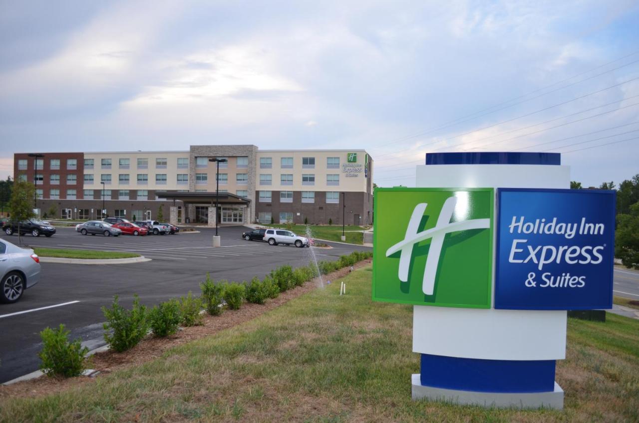 Holiday Inn Express & Suites - Charlotte Ne - University Area, An Ihg Hotel Exterior foto